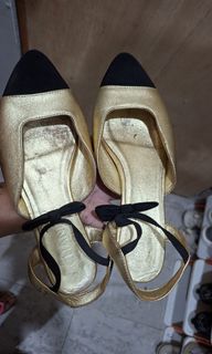(Category: ) located in . Submitted by ThriftyFindGoods (Listing ID 1401982889, Image 1). Description: .