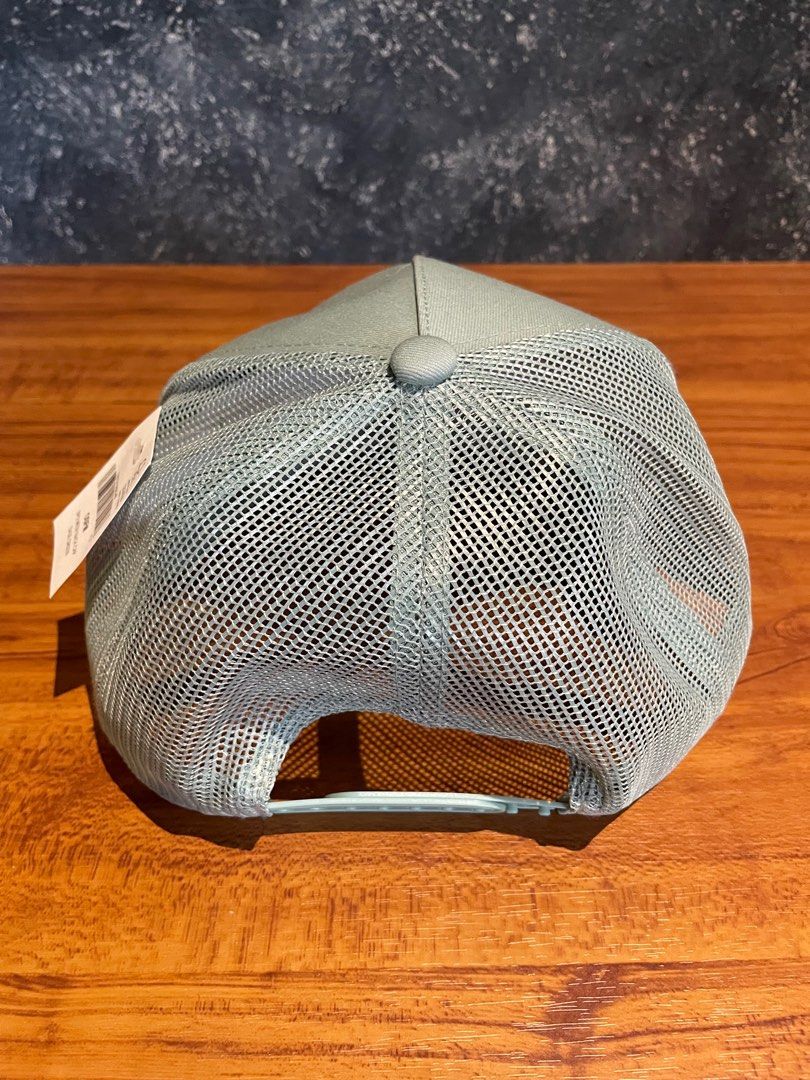 Bass Pro Shops Cap (Category: Caps & Hats) located in Taguig. Submitted by fosteratt (Listing ID 1401974709, Image 2). Description: - Bass Pro Shops cap - sage green color - Mesh back for breathability - Curved brim - Features "Gone Fishing" tag 💵 gcash 📦 sdd, j&t 📍Taguig city .