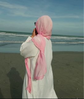 (Category: ) located in . Submitted by ainaamrdh (Listing ID 1401967534, Image 1). Description: .