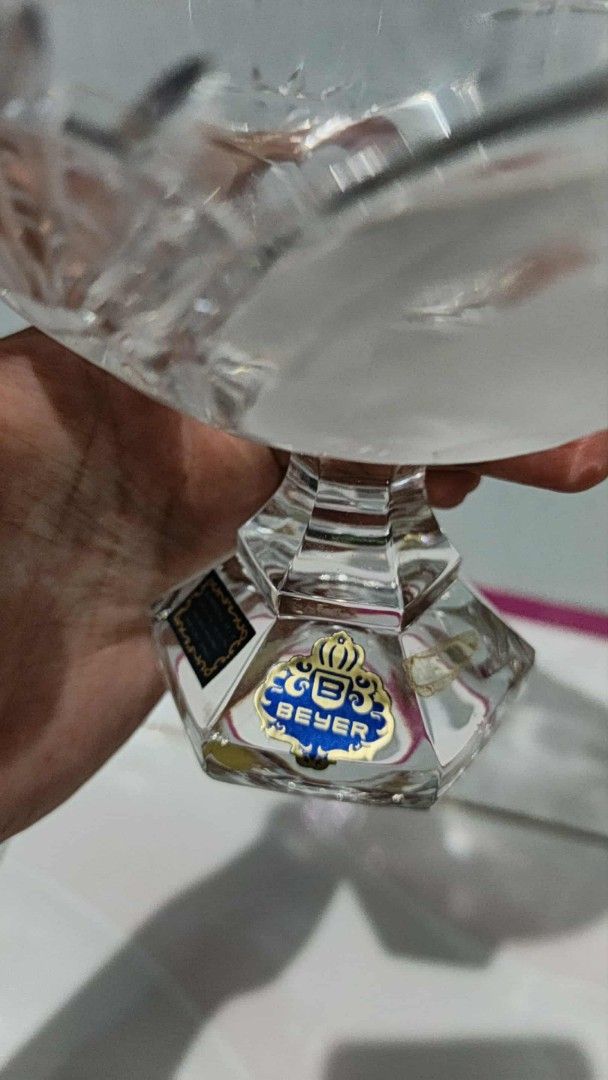 Beyer Crystal Bowl (Category: Other Kitchenware & Tableware) located in Manila. Submitted by maryannham83725 (Listing ID 1402046943, Image 2). Description: 🧿BEYER CRYSTAL BOWL ➡️MADE IN GERMANY ➡️NEW CONDITION ➡️SIZE NASA PIC NAPO ➡️PRICE:490PESOS ONLEE ➡️PAMINE PO SA SURE BUYER.
