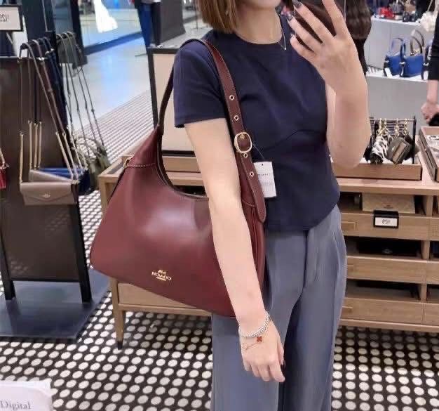 Coach Ella Hobo Shoulder Bag (Category: Luxury Bags & Wallets) located in Manila. Submitted by msddirectfactoryoutlet (Listing ID 1402064160, Image 3). Description: Size Ella Hobo Shoulder Bag L: 14.0" H: 12.75" W: 2.5".