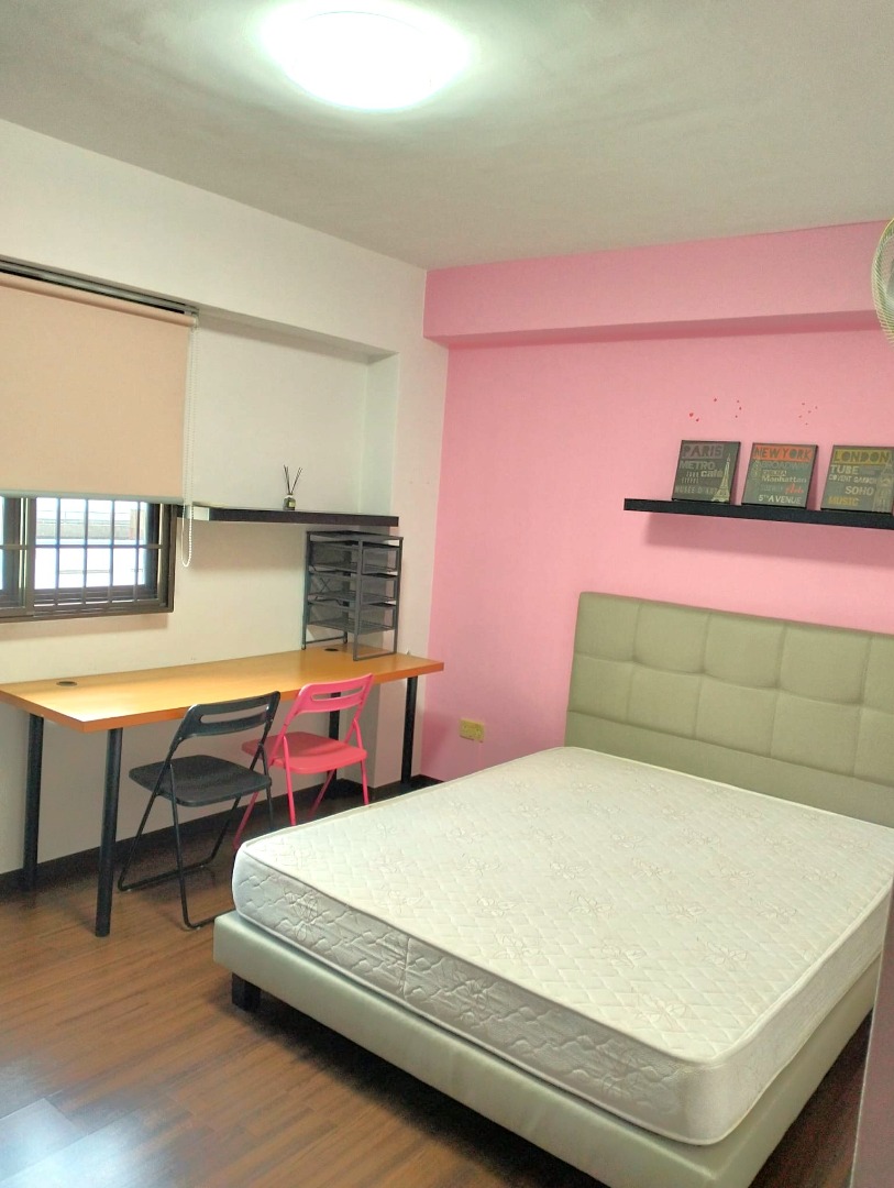 (Category: ) located in . Submitted by your_rental_specialist (Listing ID 1401974842, Image 1). Description: .