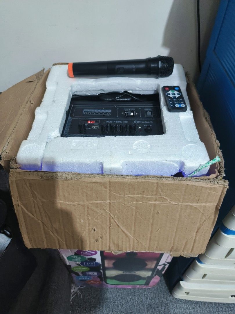 DB Audio Partybox 208 Wireless Speaker with Microphone and remote (Category: Soundbars, Speakers & Amplifiers) located in Paranaque City. Submitted by rorovin (Listing ID 1402057558, Image 2). Description: FS: NO ISSUE GOOD AS NEW BIHIRA NA MAGAMIT RFS: UPGRADE.