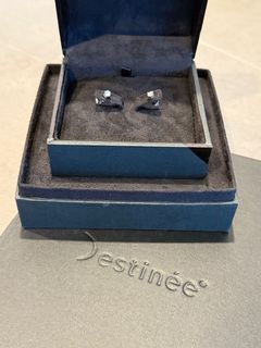 (Category: ) located in . Submitted by simply_diy (Listing ID 1401912712, Image 1). Description: .