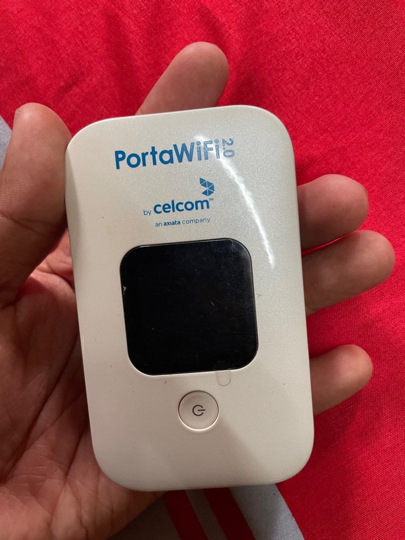 Modem E5577 mod (Category: Networking) located in Batu Pahat. Submitted by hafizimahmod (Listing ID 1401954290, Image 1). Description: .