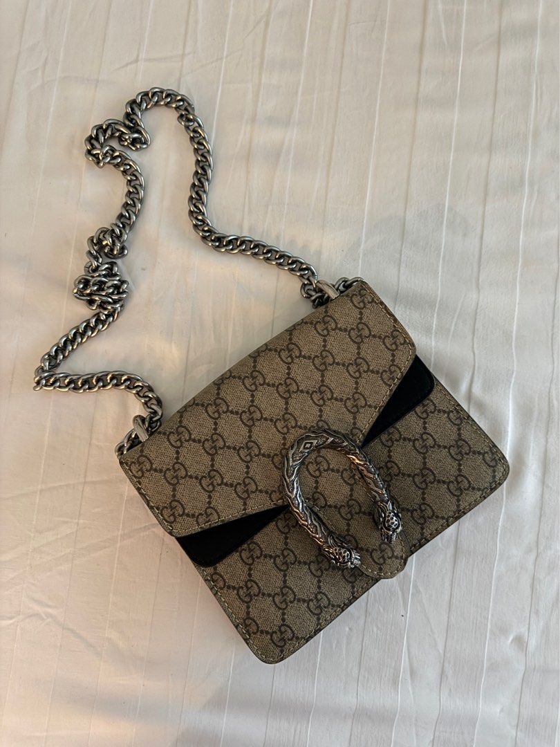 gucci mini dionysus bag - black (Category: Luxury Bags & Wallets) located in Mandaluyong City. Submitted by outofstoragewtf (Listing ID 1401958887, Image 1). Description: - RFS: decuttering - used once or twice - dionysus front plaque - panelled design.