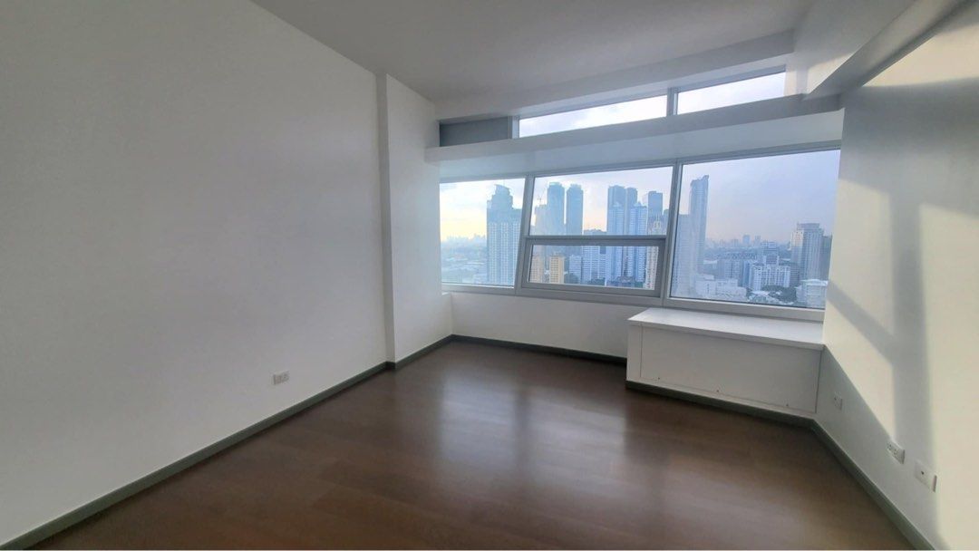 Imperium Capitol Commons 3 Bedroom Suite (Category: Apartments & Condos) located in Makati City. Submitted by kimsarreal_realestate (Listing ID 1401950901, Image 2). Description: Imperium at Capitol Commons 3Bedroom Suite 204sqm 2 parking (tandem) *Only 4 units in a floor* Price: php59M.