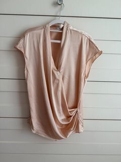 （分類：）位於 。 由 jujusmarket_shipping_only 提交（商品編號 1401942190，圖片 1）。簡介： 。