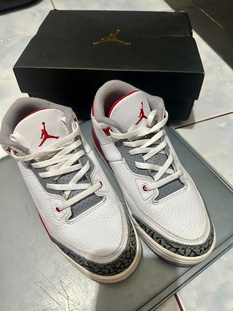 Jordan 3 Retro (PS) White Fire Red Black (Category: Babies & Kids Fashion) located in Manila. Submitted by shieonlineph (Listing ID 1401968046, Image 2). Description: - Authentic Jordan 3 Retro (PS) sneakers - Colorway: White/Fire Red/Black - Features iconic elephant print - Size: 3Y (UK 2.5, EUR 35) - Includes original box - Original Price AUD 130 I will not entertain low baller.