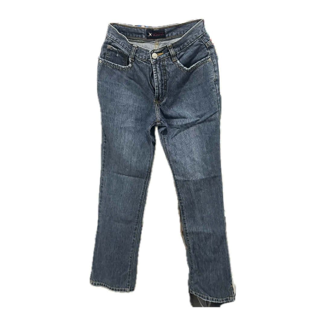 Joyka Flared Jeans BodyCon Denim - Size 27 (Category: Jeans) located in Manila. Submitted by modieus.ph (Listing ID 1401982857, Image 3). Description: Classic Joyka jeans in a light blue wash straight leg boot fit size 26-27 a bit flared.