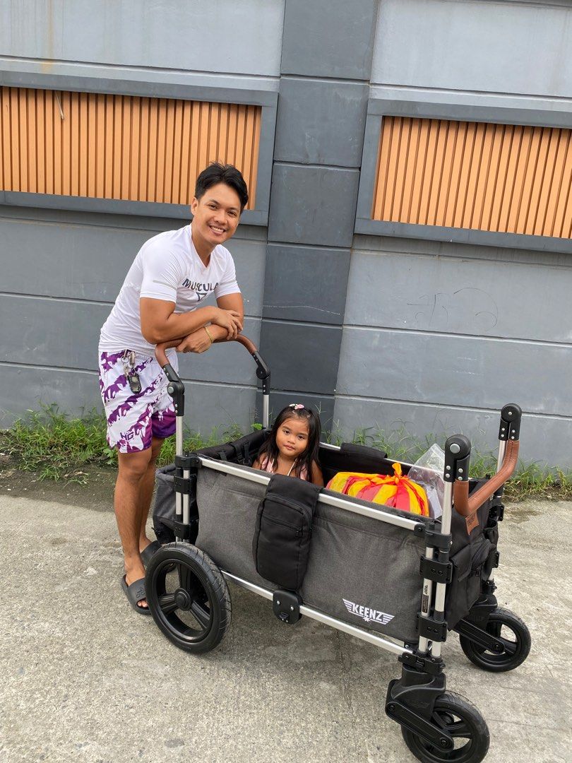 Keenz Moov wagon stroller with many accessories (Category: Strollers) located in Manila. Submitted by avalanchesonlineshopmainacount (Listing ID 1401962766, Image 3). Description: .