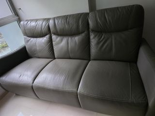 (Category: ) located in . Submitted by mrheng75 (Listing ID 1401914332, Image 1). Description: .