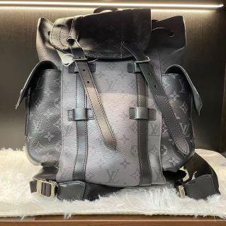 (Category: ) located in . Submitted by pandaluxury.sg (Listing ID 1331028103, Image 1). Description: .