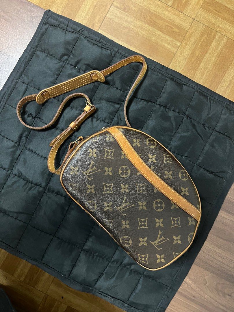 Louis Vuitton Monogram Blois Sling Bag (Category: Luxury Bags & Wallets) located in Pasig City. Submitted by coattique (Listing ID 1402035065, Image 1). Description: Authentic Louis Vuitton Blois sling bag in classic Monogram canvas. Features a rounded shape with a leather shoulder strap and trim. The bag has a zip closure and a spacious interior. The iconic LV monogram pattern is visible throughout. A stylish and recognizable piece..