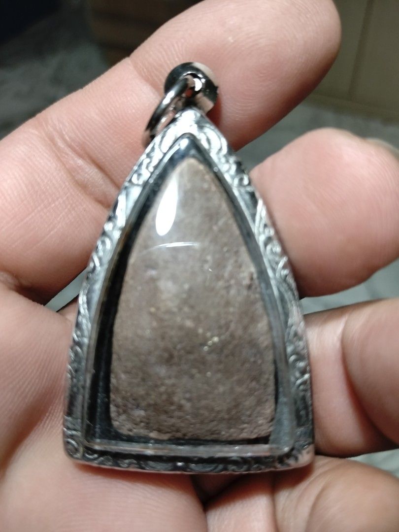 Lp Thuad (Category: Religious Items) located in Singapore. Submitted by amuletpower (Listing ID 1402074792, Image 2). Description: old amulet to appreciate with verification..