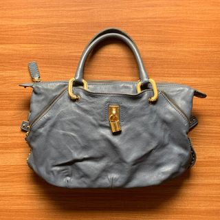 (Category: ) located in . Submitted by pickednthrift64 (Listing ID 1401924316, Image 1). Description: .