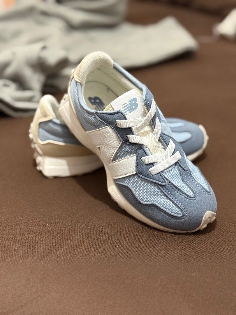 New Balance 327 Light Blue Sneakers (Category: Babies & Kids Fashion) located in Manila. Submitted by nikkeideclutter (Listing ID 1401931901, Image 1). Description: 13 US Bought in Japan No box naiwan na sa Japan Seldome used .