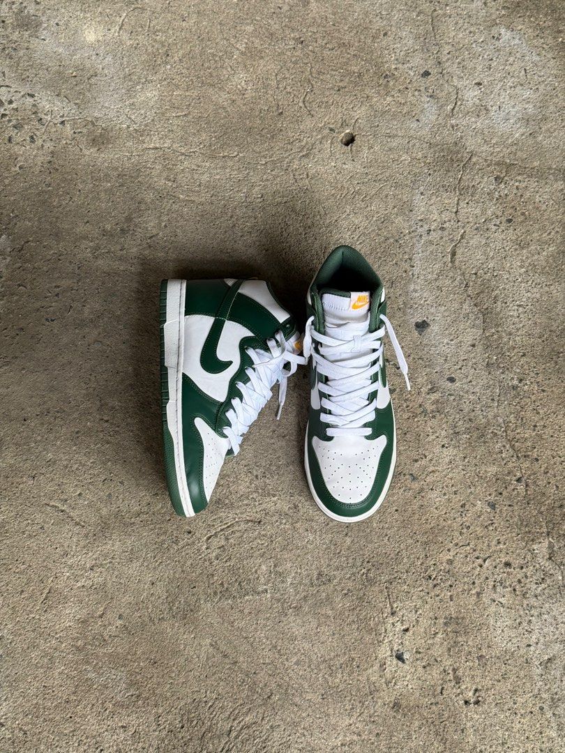 Nike Dunk High “Australia” (Category: Sneakers) located in Manila. Submitted by yamborghini22 (Listing ID 1401946178, Image 3). Description: Nike Dunk High “Australia” Size 10 Pristine Condition With original box Minor creases ₱3598💰.
