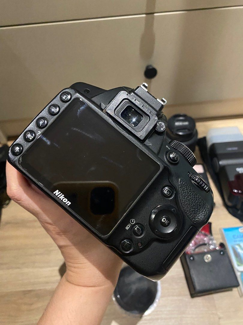 Nikon DSLR D3200 Camera (Category: Cameras) located in Manila. Submitted by artsygunda (Listing ID 1401999360, Image 1). Description: Seldom used With accessories and bag Lenses: 18-55mm basic lens 18-105cm lens.