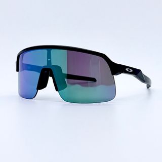 (Category: ) located in . Submitted by gearoutfitters (Listing ID 1401984990, Image 1). Description: .
