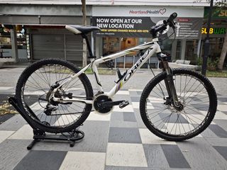 (Category: ) located in . Submitted by ridershopsg (Listing ID 1402002302, Image 1). Description: .