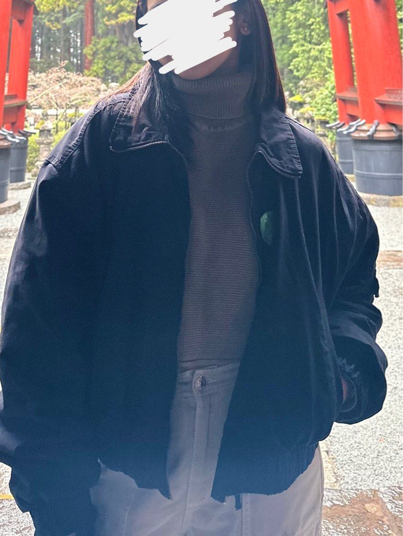 Outerwear H&M Puffer Jacket & Zara Cropped Turtle neck (Category: Coats, Jackets and Outerwear) located in Manila. Submitted by neriahmkserrano (Listing ID 1402035356, Image 3). Description: H&M Black Puffer Jacket (Outerwear) >XL in tag >Good as new > ₱ 1000 Zara Cropped Turtle Neck (Innerwear) >Medium-large >Good as new > ₱800 *Kindly message me if you need more actual pics of the items. *Price is still negotiable.