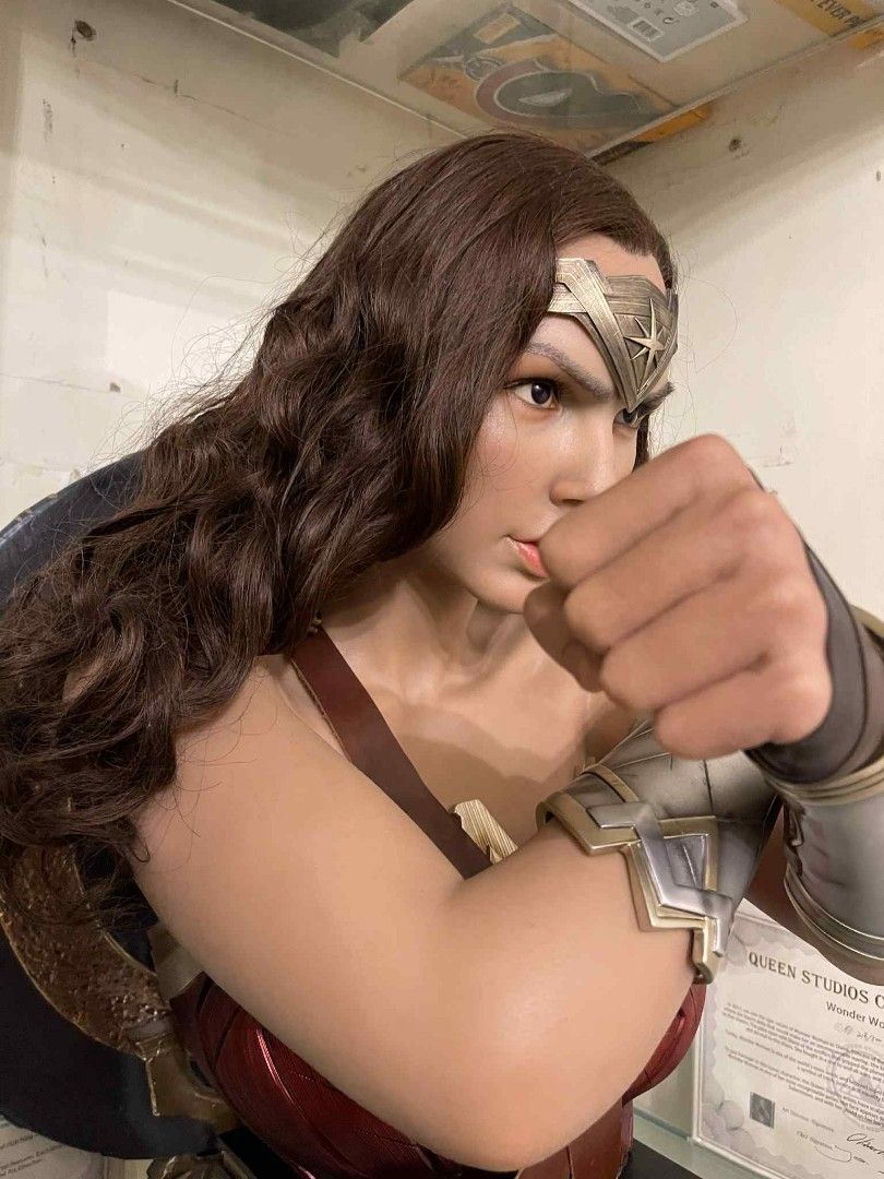 Queen Studios Wonder Woman Bust (Category: Figurines & Statues) located in Manila. Submitted by besh__ (Listing ID 1402092022, Image 3). Description: - Queen Studios Wonder Woman bust - Features Gal Gadot likeness - Iconic costume and crossed arms - Mounted on a decorative base - Includes certificate of authenticity - Great for DC Comics collectors.
