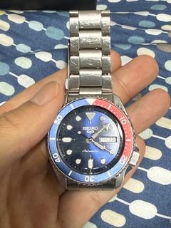(Category: ) located in . Submitted by cornsaladd (Listing ID 1402029765, Image 1). Description: .