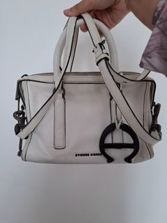 Aigner Dijual Beli 5,000+ Aigner online Carousell Indonesia