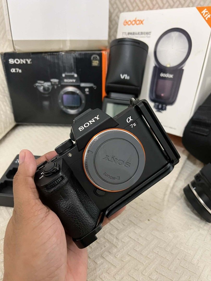 Sony A7III Camera with Tamron and Godox (Category: Cameras) located in Quezon City. Submitted by jerome2929 (Listing ID 1401942505, Image 3). Description: FOR SALE OR SWAP MY PERSONAL GEARS SONY A7III TAMRON 28-75 2.8 G2(almost bnew) GODOX V1 FLASH COMPLETE ALL WITH BOX 130,000 ALL IN RFS: UPGRADE NOVALICHES AREA .