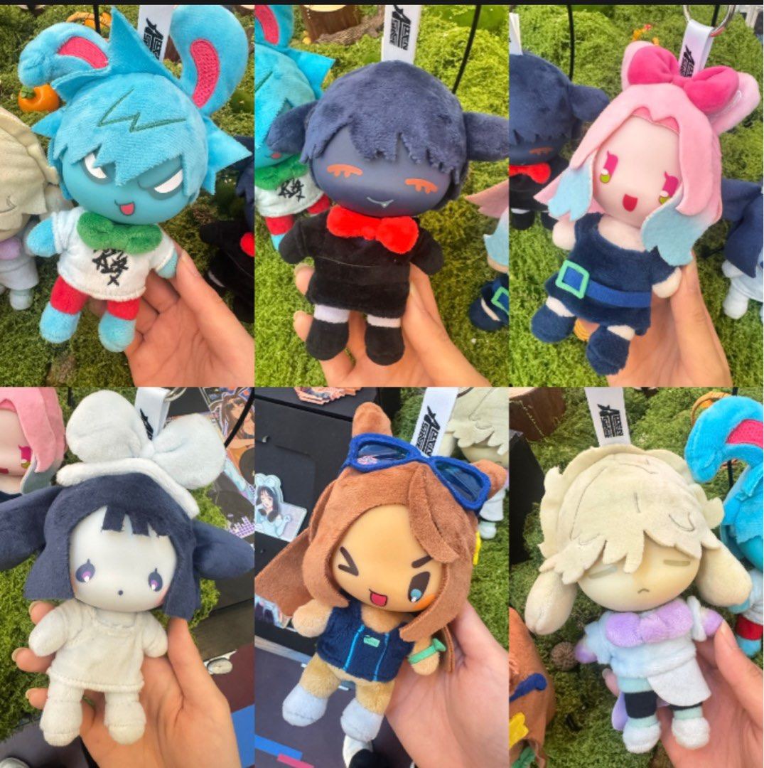 SPLIT Alien Stage First Anomaly Party vinyl wood plushies, Everything ...