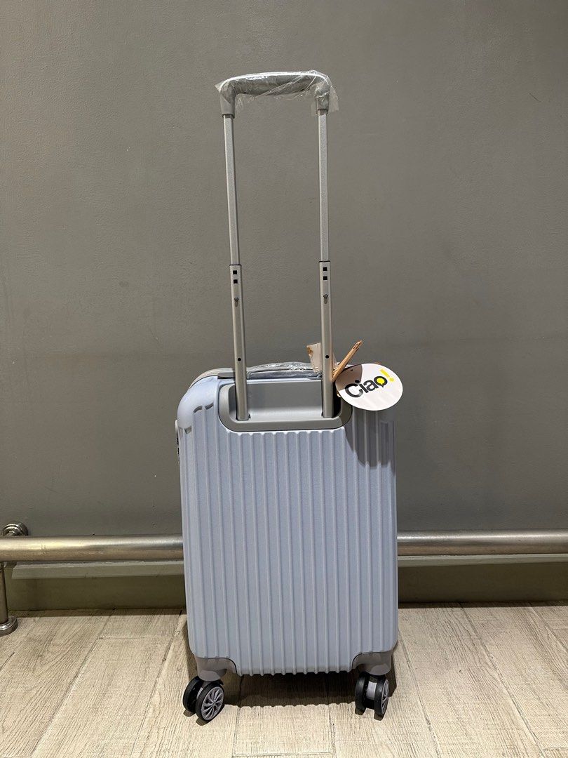 Travel basic hand carry Luggage LIGHT BLUE (Category: Luggage) located in Valenzuela. Submitted by kaelstoypalace (Listing ID 1401941817, Image 3). Description: -hand carry luggage - Spacious interior - Secure straps - Grey fabric lining - Easy-glide wheels - Zipper closure - Extendable handle - Textured exterior design.