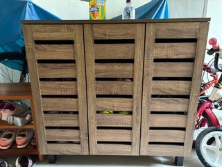 (Category: ) located in . Submitted by Estybeats (Listing ID 1402026733, Image 1). Description: .