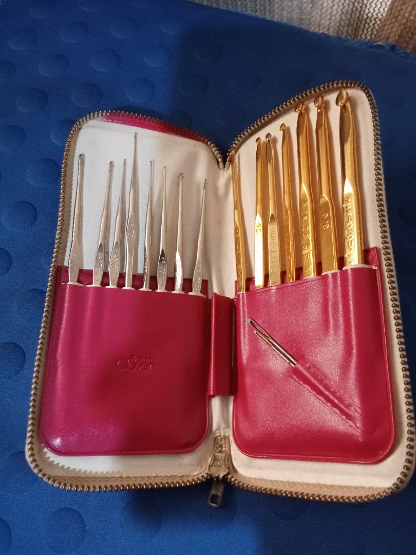 Vintage Crochet Hook Set (Category: Craft Supplies & Tools) located in Bocaue. Submitted by marajapansurplus (Listing ID 1401947573, Image 2). Description: Vintage crochet hook set includes a variety of hook sizes in a zippered case. The set features both silver and gold-toned hooks. .