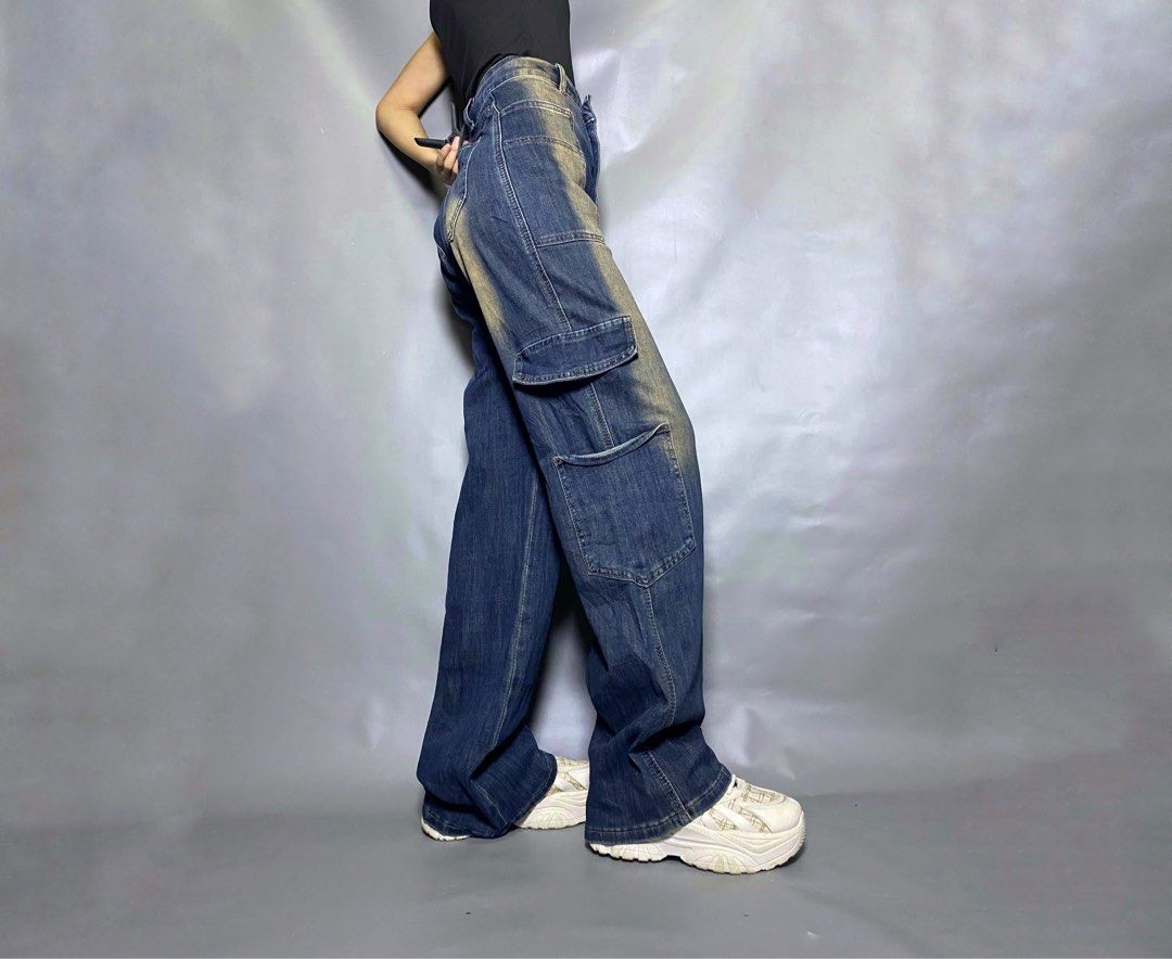 Vintage Washed Denim Cargo Jeans (Category: Jeans) located in Manila. Submitted by best_thrifter (Listing ID 1401931945, Image 3). Description: Vintage Washed Denim Cargo Jeans High Quality HARD CARGO DENIM Pants Waist: 28 Hips: 38 Thigh: 22 Rise: 13 Length: 42 Mine-500 NO CANCELATION X MODEL’S size 5’3 Waist 24 Thigh 18 Hips 35.