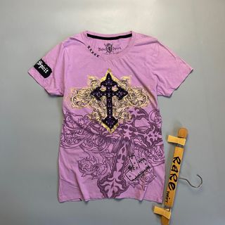 (Category: ) located in . Submitted by y2k.luxury.streetwear.outdoor (Listing ID 1402074921, Image 1). Description: .