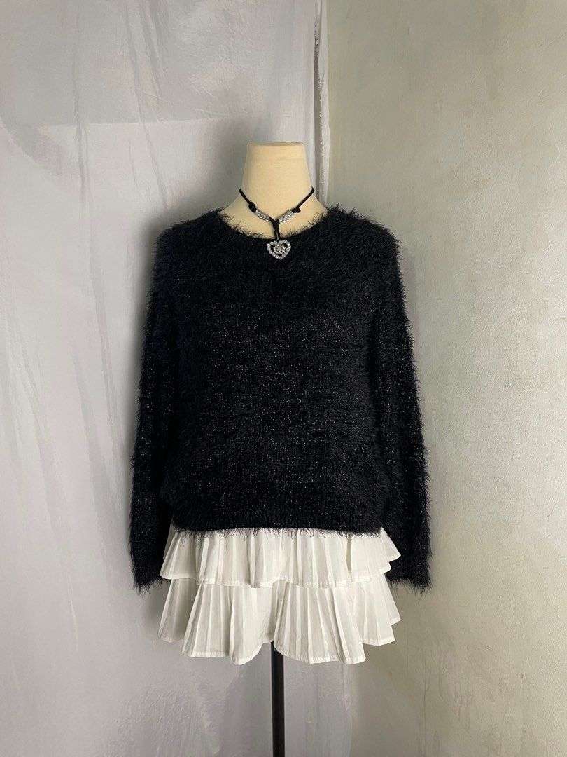 Yessica Black Fuzzy Sweater (Category: Coats, Jackets and Outerwear) located in Mabalacat. Submitted by r__3ft (Listing ID 1402096786, Image 2). Description: —code: yessi (s-m | stretchable) ♡ mine: ₱499 noties: fuzzy and soft texture .