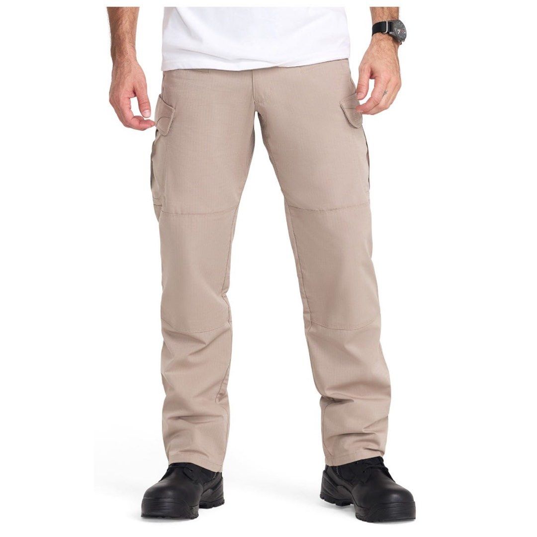 5.11 Stryke Tactical Cargo Pant (Category: Jeans) located in Dipolog. Submitted by krstnagnis98 (Listing ID 1407131611, Image 1). Description: 5.11 Stryke Tactical Cargo Pant Khaki Excellent like new condi💯 Sariwa po neto boss Waist 34-36” Length 42” Hem opening 8.5” No flaws or issues Authentic see pics for details📌 Baka may gusto? 1800 free sf Pm..