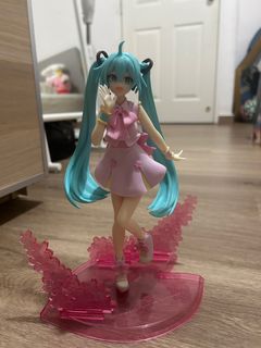 (Category: ) located in . Submitted by chloeechu (Listing ID 1407154028, Image 1). Description: .