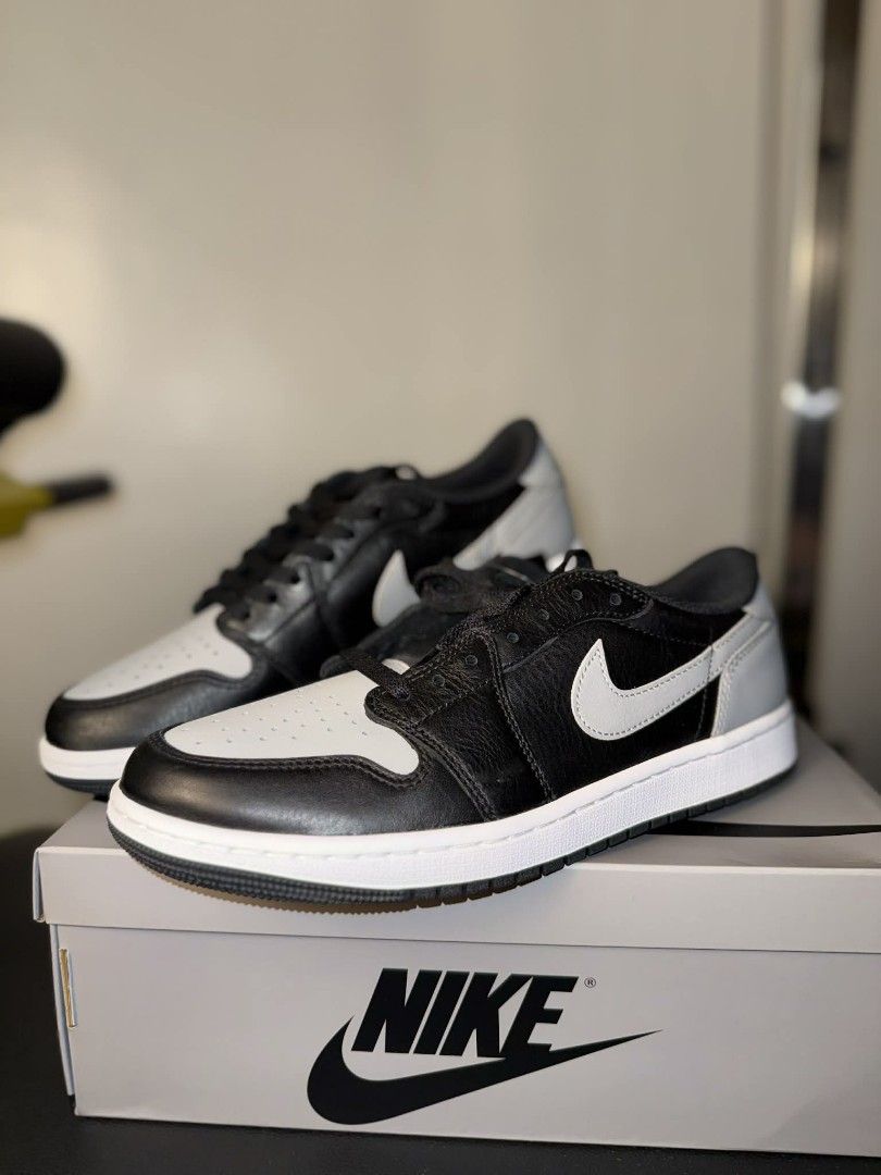 AIR JORDAN 1 RETRO LOW OG "SHADOW" (Category: Sneakers) located in Pasay City. Submitted by atoaph (Listing ID 1407182308, Image 1). Description: AIR JORDAN 1 RETRO LOW OG “SHADOW” MENS - 9US (27cm) ✅ ORIGINAL ✅ JAPAN RELEASE ✅ BRAND NEW The Air Jordan 1 Low OG is an update of Michael Jordan’s first signature shoe. These low-top sneakers feature a black and grey colour and are detailed with a 'Wings' logo on the heel tab and a Swoosh on the sides