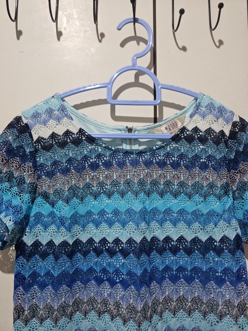 BLUE EYELET DRESS M-L WITH INNER LINING (Category: Dresses) located in Quezon City. Submitted by eychem (Listing ID 1407121188, Image 2). Description: Super pretty. with zipper sa likod and lining. Perfect if blue ang theme ng event. Pwede rin pang office. 💙.