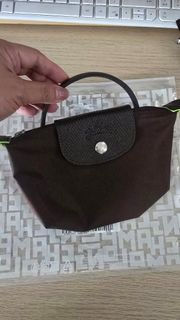 (Category: ) located in . Submitted by beleaf_sg (Listing ID 1407056641, Image 1). Description: .