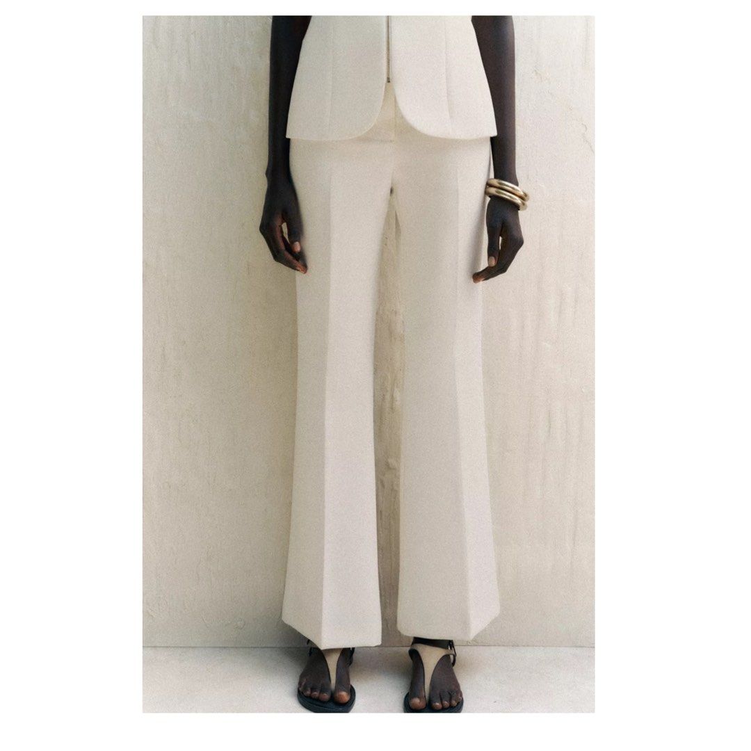 Brand New Zara Flare pants (Category: Other Bottoms) located in Makati City. Submitted by pandora42 (Listing ID 1407169290, Image 1). Description: Brand New ZARA FLARE TROUSERS Size S High-waist trousers. Flared hem. Front zip and inside button fastening. COMPOSITION OUTER SHELL 74% polyester 19% viscose 7% elastane Retails for 2,750 See photos for measurments.
