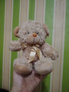 (Category: ) located in . Submitted by lezalg04 (Listing ID 1407062416, Image 1). Description: .