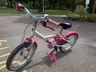 (Category: ) located in . Submitted by dydy17 (Listing ID 1407030883, Image 1). Description: .