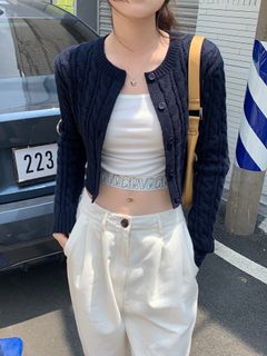 (Category: ) located in . Submitted by seraphinaaaa (Listing ID 1407077449, Image 1). Description: .