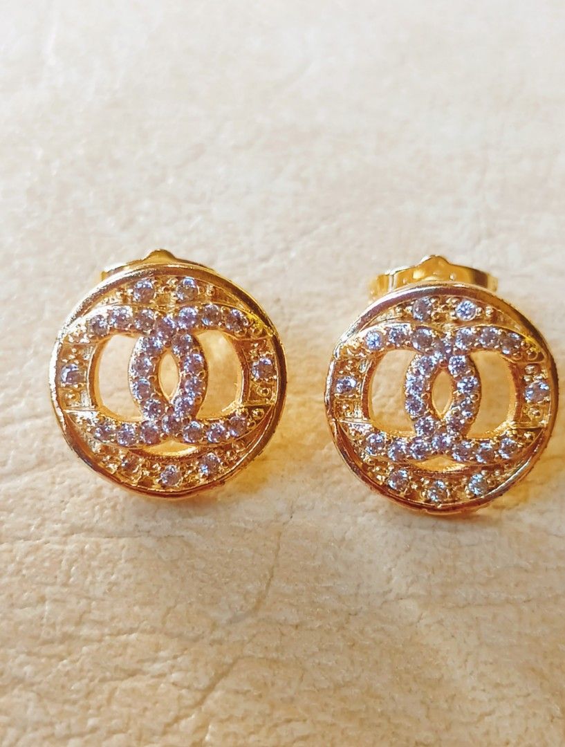 Chanel earrings from japan (Category: Luxury Accessories) located in Manila. Submitted by osaze_27japanbags (Listing ID 1407015466, Image 3). Description: Chanel earrings from japan no flaws with markings with gift box kindly pm me.