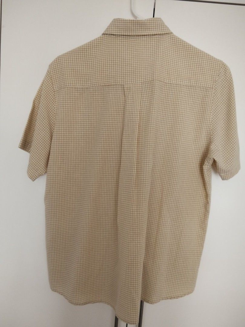 Code Blue Checkered Short Sleeve Shirt - Size S (Category: Tshirts & Polo Shirts ) located in Quezon City. Submitted by maniladeclutter (Listing ID 1407148672, Image 3). Description: - Code Blue short sleeve shirt - Size: S - Color: Beige and white - Pattern: Checkered - Features: Button-down front, single chest pocket - Collar: Classic.