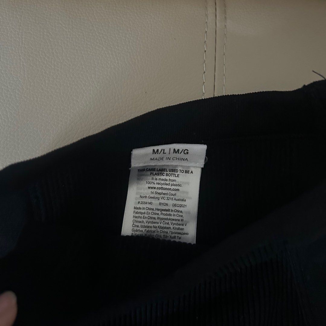 Cotton On Ribbed Top (Category: Blouses) located in Makati City. Submitted by ckvdeclutter (Listing ID 1407105500, Image 3). Description: Cotton On Ribbed Top in Black - cropped, good condition - rfs: decluttering .