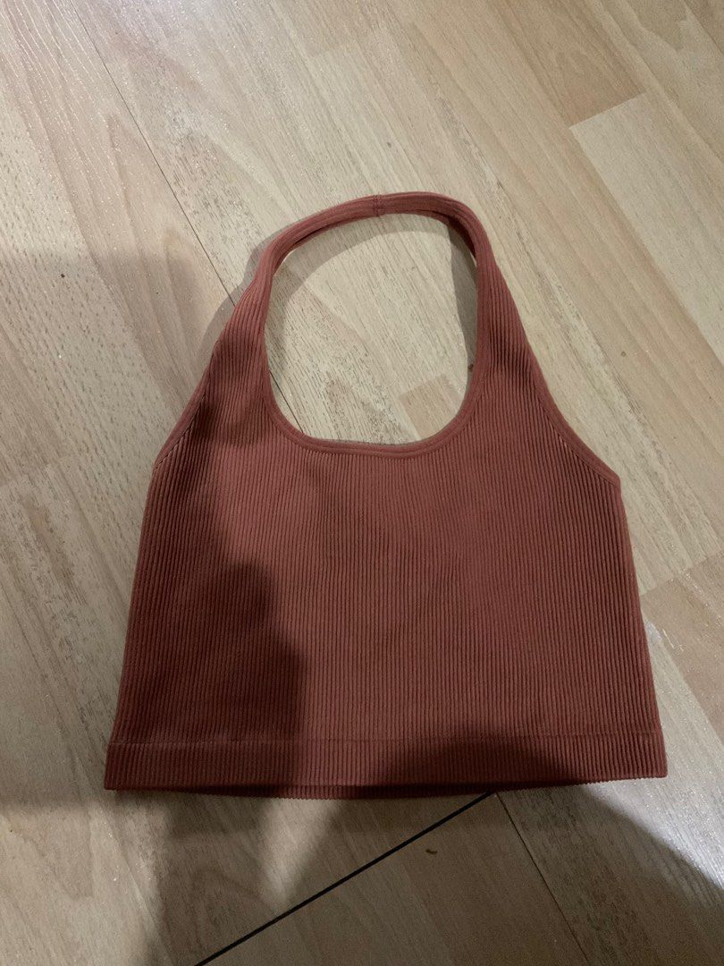 Cotton On Tops SET (Category: Sleeveless) located in Pasig City. Submitted by m_decluttering (Listing ID 1407061043, Image 2). Description: .